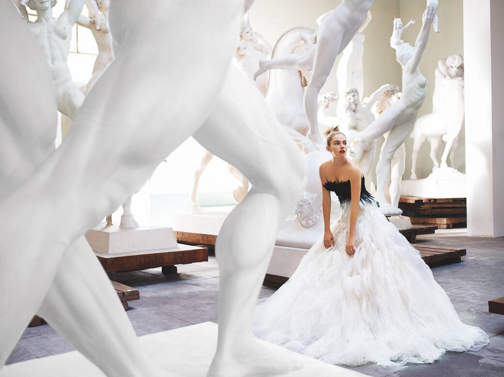 Copyright_©_Mario_Testino_-_Sienna_Miller_Rome_American_Vogue_2007_-_Courtesy_of_29_ARTS_IN_PROGRESS.jpeg