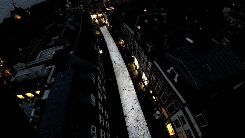 Luzinterruptus_Literature_vs_Traffic_Utrecht_2022._P_hoto_Bram_van_Toor.jpg