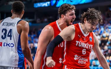 SEMIFINALE: TURCHIA-GRECIA 94-68