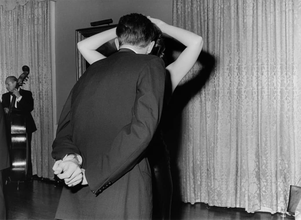 (c)_Ken_Graves_e_Eva_Lipman_Press02_(1).jpg