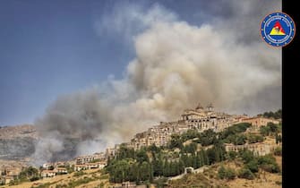 Gli incendi nella zona di Petralia