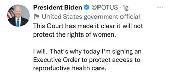 “La Corte e i suoi alleati si impegnano a far arretrare l’America con meno diritti, meno autonomia e politici che condizionano le decisioni più intime di un individuo”. Lo scrive su Twitter il presidente Joe Biden