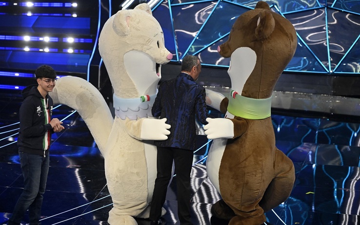 Sanremo 2024, presentate le mascotte ufficiali delle Olimpiadi di