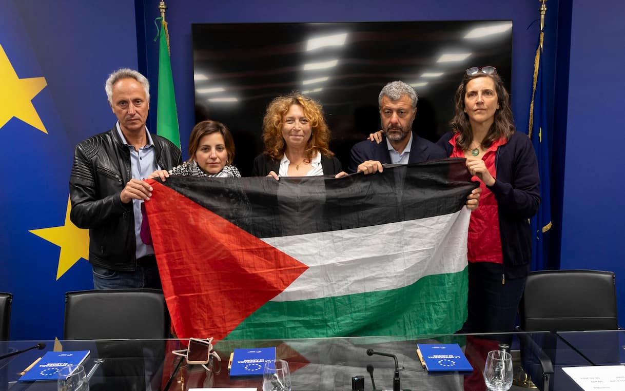 flotilla-altri-26-italiani-hanno-lasciato-israele-18-arrivati-a-roma