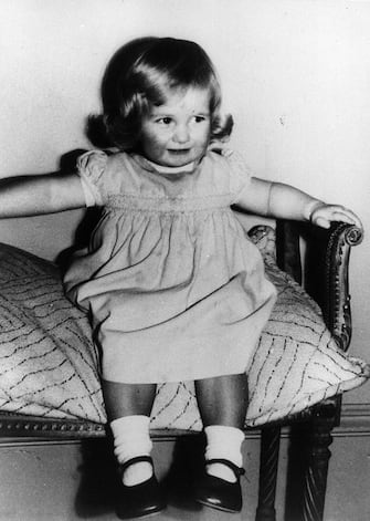 1st July 1963:  Lady Diana Frances Spencer (1961 - 1997), later Princess of Wales, aged 2, at Park House, Sandringham, Norfolk.  (Photo by Keystone/Getty Images)