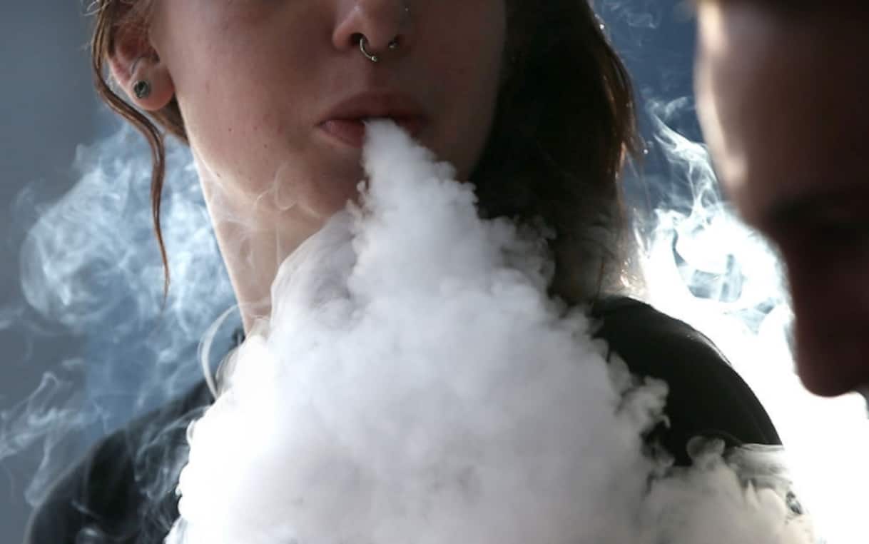 la sigaretta elettronica con liquido fa male Monkey's House Vape Store Rho main image 0