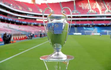 Criteri per eventuali club o nazioni a pari punti nella parte europea