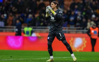 Yann Sommer of FC Internazionale celebrates the victory at the end of the match during Serie A 2023/24 football match between FC Internazionale and US Lecce at Giuseppe Meazza Stadium, Milan, Italy on December 23, 2023