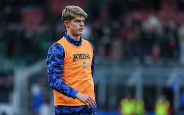 Charles De Ketelaere of Atalanta BC warms up during Serie A 2023/24 football match between FC Internazionale and Atalanta BC at Giuseppe Meazza Stadium, Milan, Italy on February 28, 2024