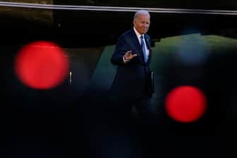 I giornalisti hanno chiesto al Presidente Biden chi preferirebbe sfidare a novembre: Nikki Haley o Donald Trump? Joe Biden non si è sbilanciato: "Non mi interessa" è stata la sua risposta