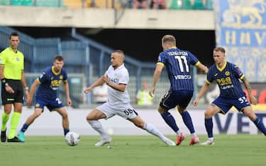 Genoa-Verona, domenica ore 18:30