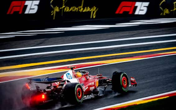 https://static.sky.it/editorialimages/55b24c0281afa43a8ef9c97af8f7aeac1baf6321/skysport/it/motori/formula-1/video/2025/07/27/f1-gp-spa-capelli-commento-video/hamilton_ipa_spa_ok.jpg?im=Resize,width=565