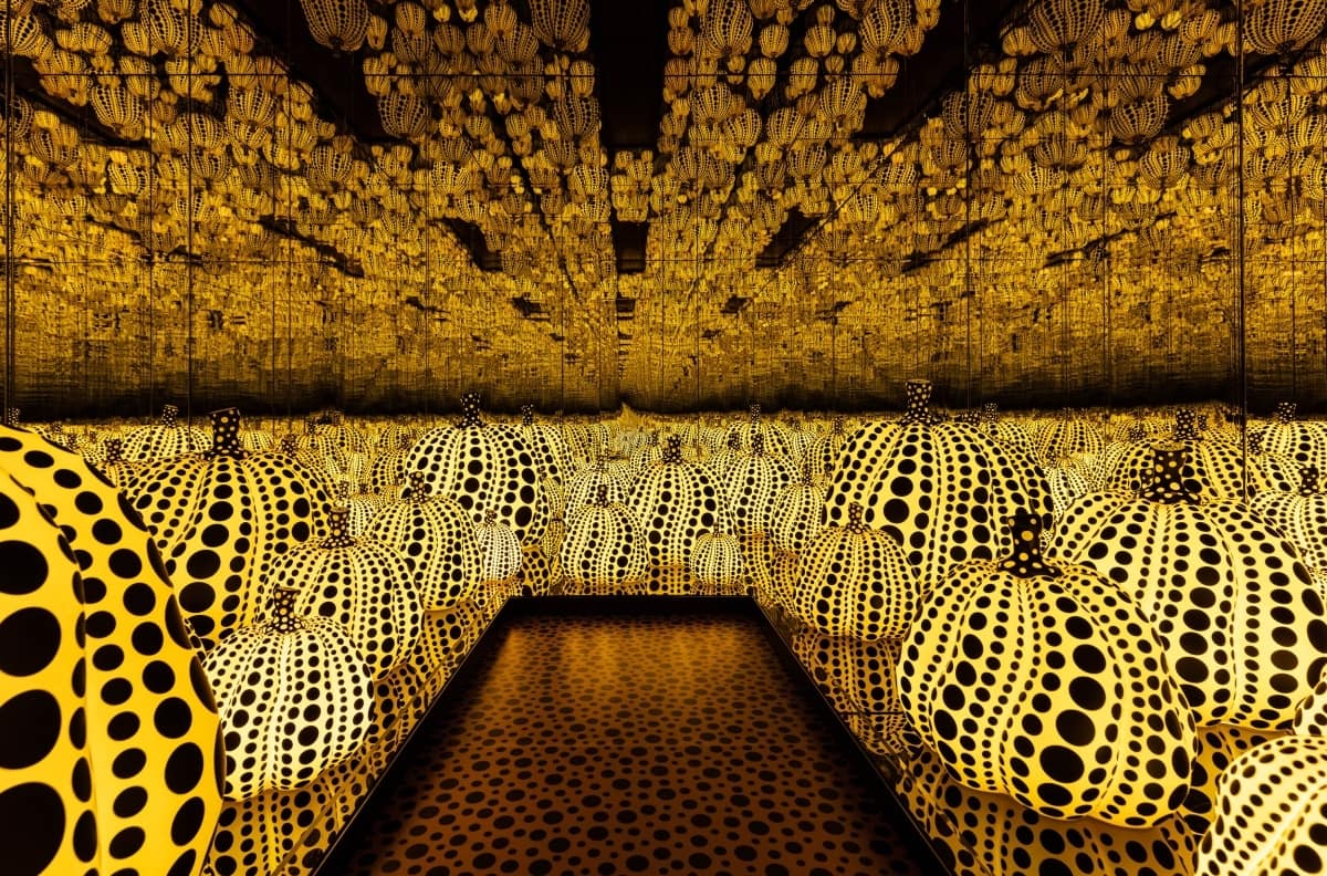 20191008-Yayoi-Kusama-All-the-Eternal-Love-I-Have-for-the-Pumpkins-2016_2019-at-ICA-Miami-001.jpg