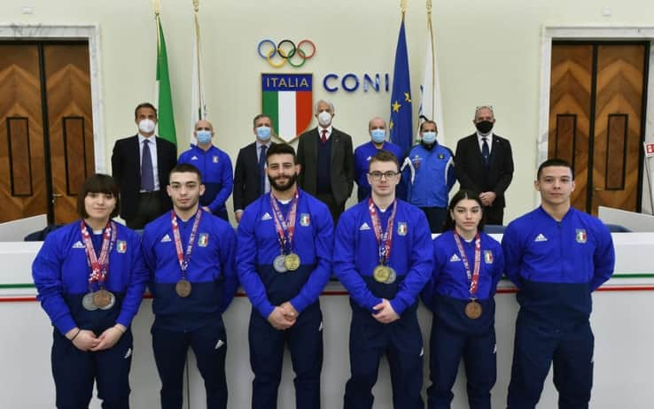 Sollevamento pesi, la Nazionale azzurra al Coni