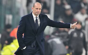 Juventus' coach Massimiliano Allegri reacts during the Italian Serie A soccer match Juventus FC vs US Sassuolo at the Allianz Stadium in Turin, Italy, 16 January 2024.
 ANSA/ALESSANDRO DI MARCO