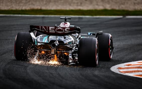 https://static.sky.it/editorialimages/5618d698c0a05001891b8af5a249794eb87384ba/skysport/it/motori/formula-1/2024/09/13/f1-gp-baku-mercedes-novita-analisi-video/f1_twitter_mercedes_scintille.jpg?im=Resize,width=565
