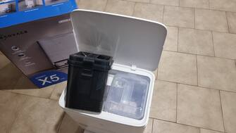 Deebot X5 Omni di Ecovacs