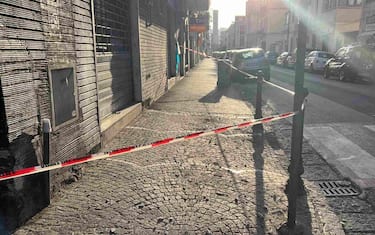 Minor damages caused by the earthquake in Naples, Italy, 27 September 2023. An earthquake swarm is underway in the Campi Flegrei area, near Naples. The strongest tremor was of magnitude 4.2, occurred at 3.35 am and was clearly felt in some neighborhoods of the Neapolitan capital. The hypocenter was located at approximately 3 km depth.
ANSA/ CIRO FUSCO