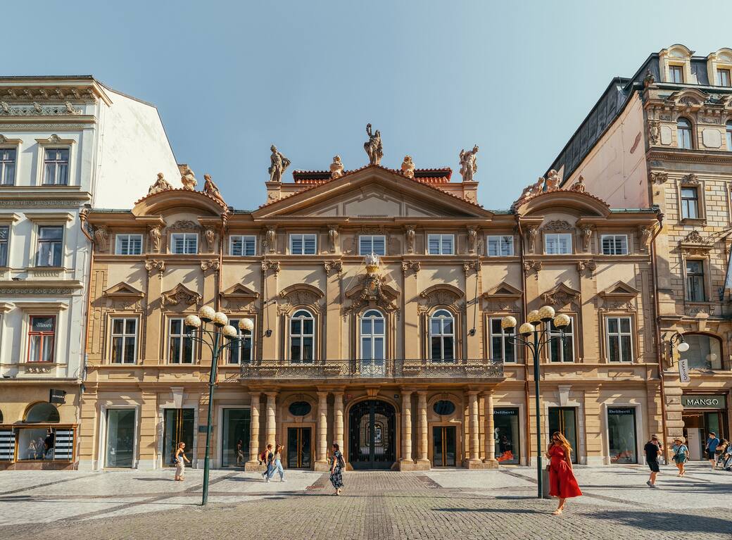 Savarin Palace. Na Příkopě Street Prague © Crestyl