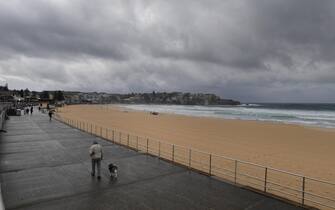 Covid, strade deserte a Sydney per il lockdown