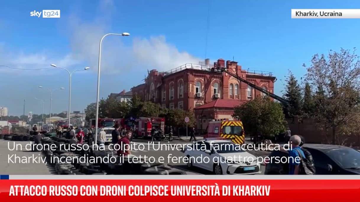 Attacco russo con droni colpisce università di Kharkiv | Video Sky TG24