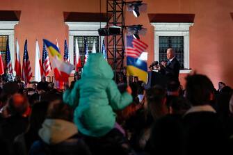 “Non abbiate paura”, dice il presidente americano a Varsavia citando Giovanni Paolo II, Papa polacco
