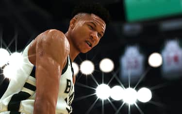 19. GIANNIS ANTETOKOUNMPO