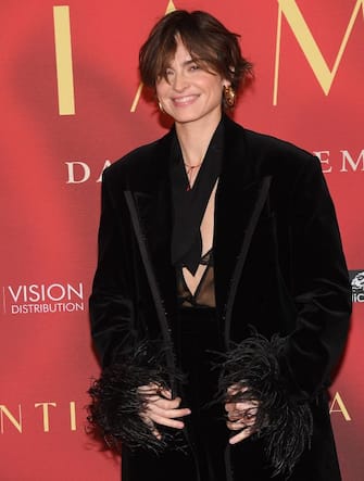08-diamanti-film-cast-webphoto - 1