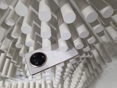 Teleobiettivo periscopico