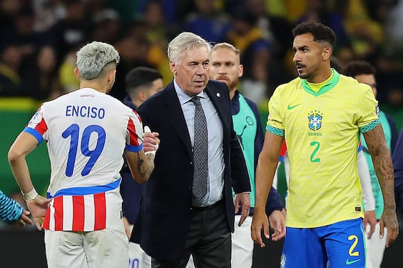 Mondiali, il Brasile di Ancelotti batte 1-0 il Paraguay e si qualifica