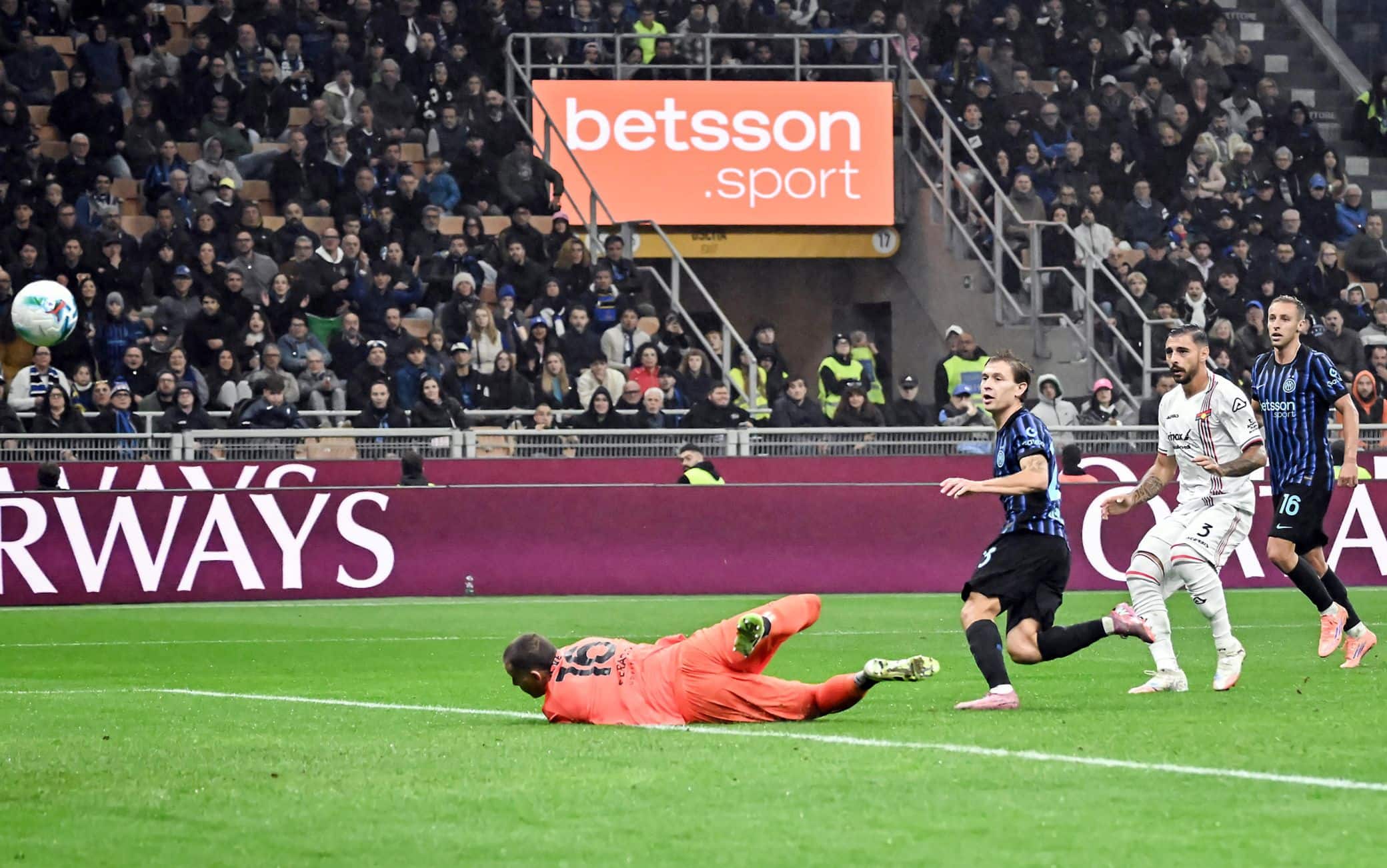 Triplo assist di Bonny: segna anche Barella