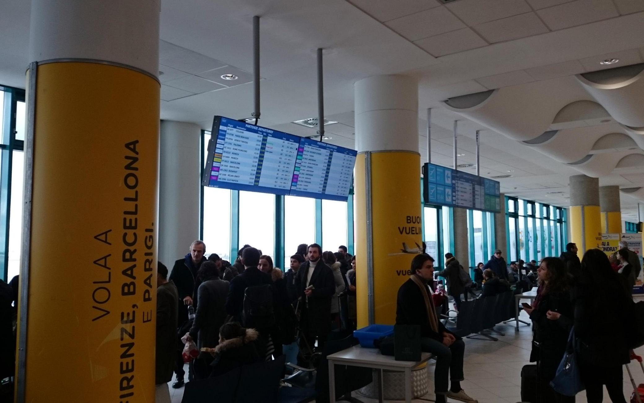 Aeroporti italiani, i 10 scali con più passeggeri e voli nel 2024 ...