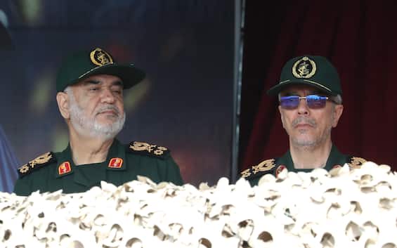 Iran, capi militari e scienziati nucleari uccisi nei raid di Israele