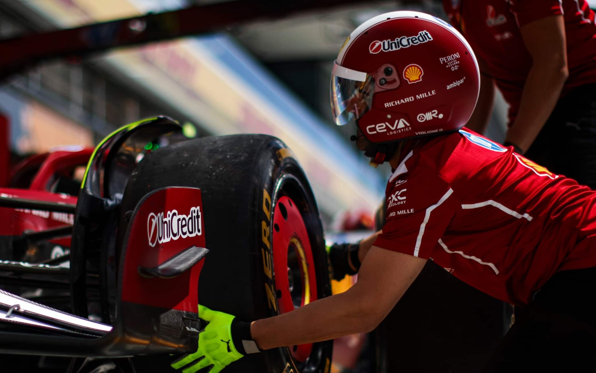 f1
