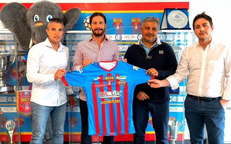 Biagianti nel giorno della presentazione con la Meta Catania