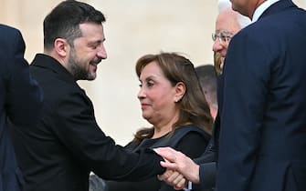 Zelensky alla messa di insediamento di papa Leone XIV