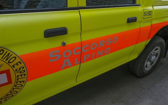 Alto Adige, tragedia in Alta Val Passiria: padre e figlio muoiono precipitando Alto Adige, tragedia in Alta Val Passiria: padre e figlio muoiono precipitando