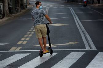 Scooter, monopattini e bici condivise, la sharing mobility conquista le ...
