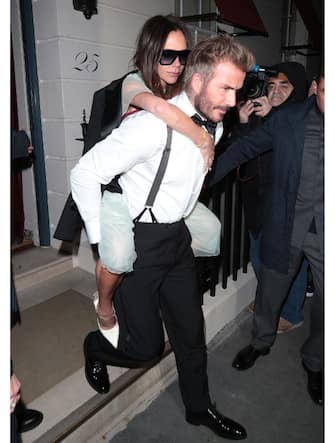 02_victoria_beckham_party_compleanno_getty - 1