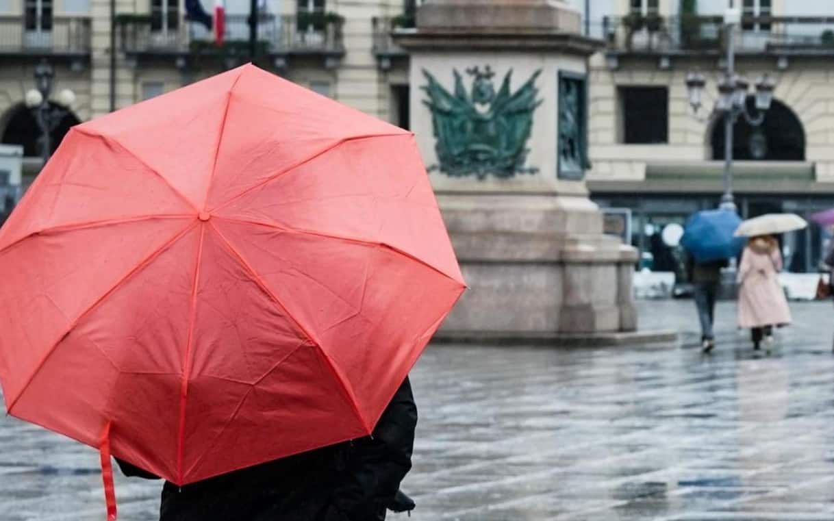 meteo allerta maltempo per nubifragi le regioni a rischio le previsioni