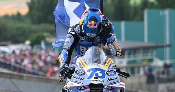 https://static.sky.it/editorialimages/5a9e3b8807811ba478d5a9756103b9c013fd751b/skysport/it/motori/motogp/video/2025/07/13/alex-marquez-gara-gp-germania-intervista-video/alex_marquez_dorna_og.jpg?im=Resize,width=565