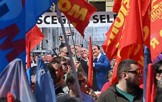 Corteo "Il rilancio di Torino parte da Mirafiori" organizzata da tutte le sigle sindacali, Torino, 12 aprile 2024 ANSA/ALESSANDRO DI MARCO