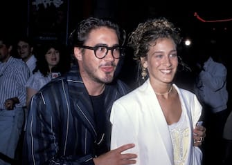 HOLLYWOOD - JUNE 15:   Actor Robert Downey, Jr. and actress Sarah Jessica Parker attend the "Ghostbusters II" Hollywood Premiere on June 15, 1989 at Mann's Chinese Theater in Hollywood, California. (Photo by Ron Galella, Ltd./Ron Galella Collection via Getty Images) 