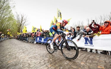 I tratti in pavè dell'edizione 2025
