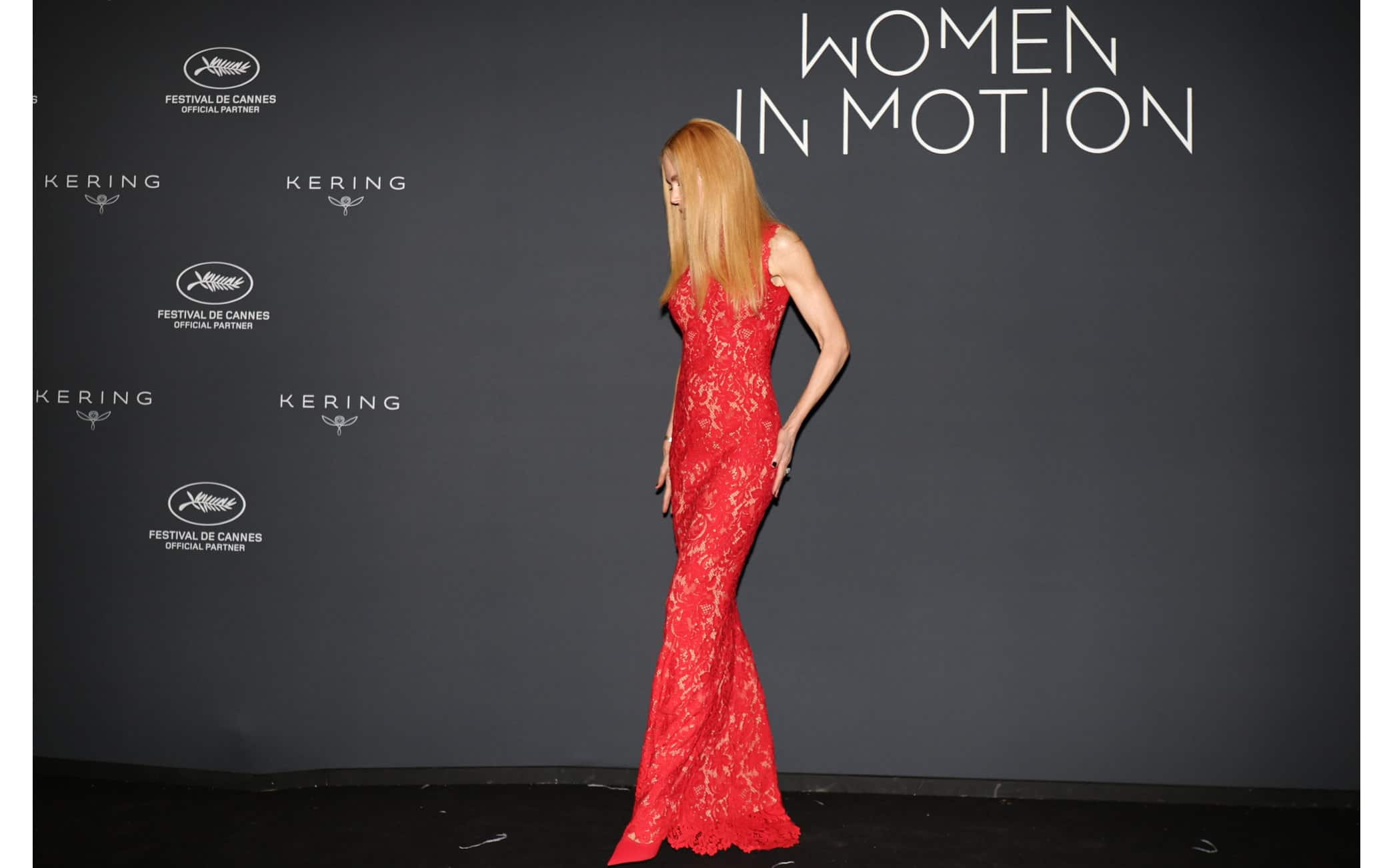 epa12115275 Nicole Kidman attends the Women in Motion Award during the 78th annual Cannes Film Festival, in Cannes, France, 18 May 2025. The film festival runs from 13 to 24 May 2025.  EPA/MOHAMMED BADRA