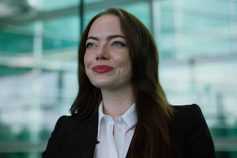 Emma Stone – Michelle Fuller 