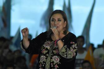 MEXICO CITY, MEXICO - JUNE 13: XÃ³chitl GÃ¡lvez Ruiz candidate of MÃ©xico al Frente coalition talks during a Civic Gathering as part of Ricardo Anaya's election campaign at Deportivo Plan Sexenal on June 13, 2018 in Mexico City, Mexico. (Photo by Carlos Tischler/Getty Images)
