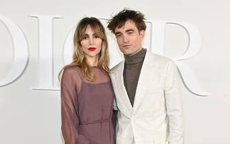 Robert Pattinson e Suki Waterhouse