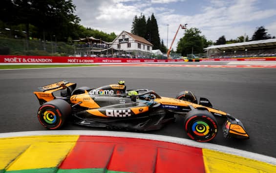 https://static.sky.it/editorialimages/5cd5b558f14657587ae4a57369c45bcb2146c4cc/skysport/it/motori/formula-1/video/2025/07/26/f1-gp-belgio-2025-norris-giro-pole-video/f1_ipa_pole_norris_gp_spa_2025.jpg?im=Resize,width=565