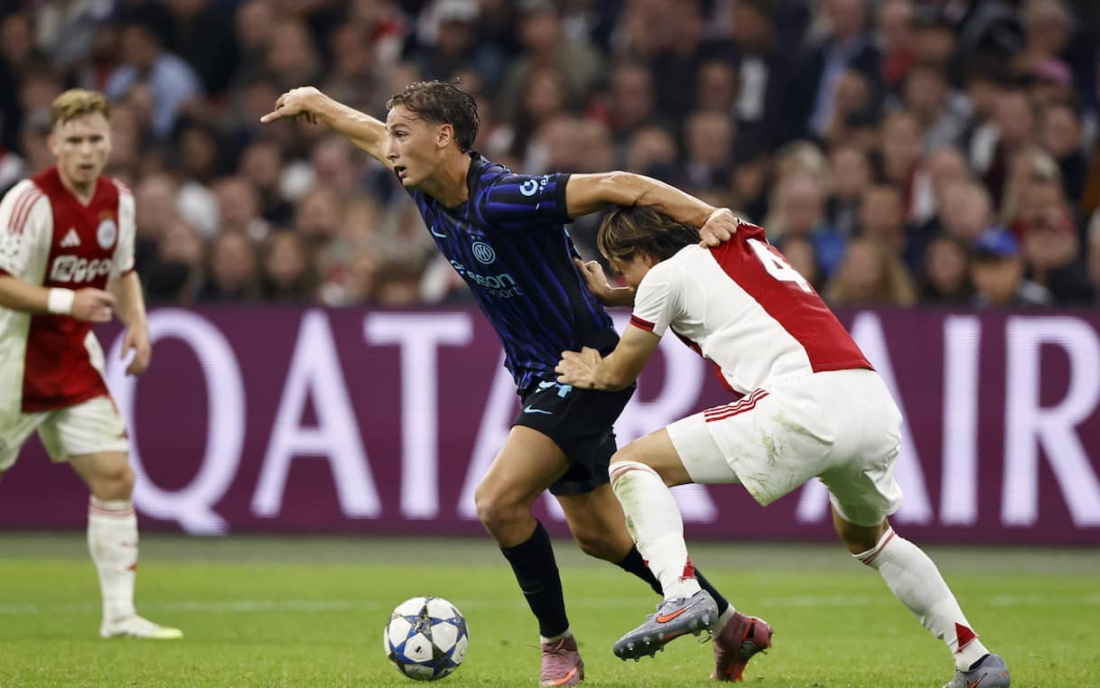 https://static.sky.it/editorialimages/5cf41bd4af90e9e21322fd665766e62849d8ff20/skysport/it/calcio/champions-league/video/2025/09/18/ajx-inter-pio-esposito-capello-commento-1036742/ipa_pio_esposito.jpg?im=Resize,width=1218